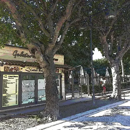 לינה וארוחת בוקר Antares